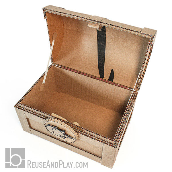 Treause Chest with Lock. Box Template